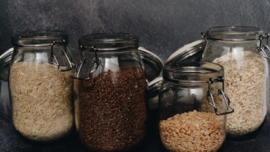 طرق تخزين الحبوب والأطعمة الجافة من الرطوبة والحشرات